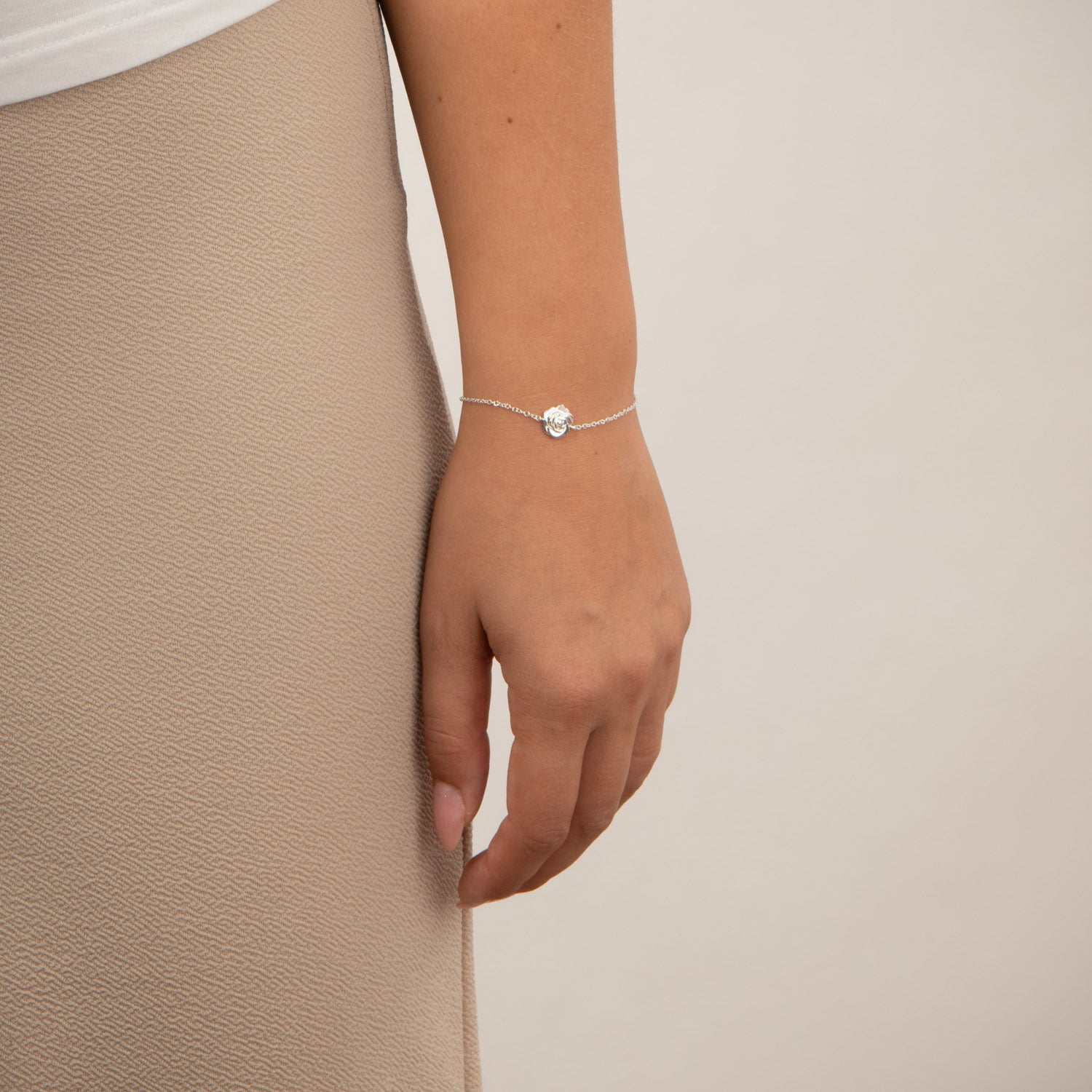 DETAIL216397